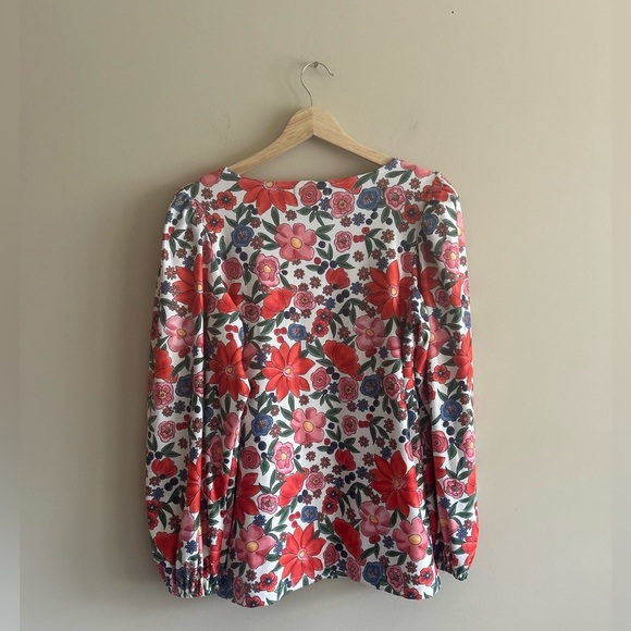 Smith & Quinn | Floral Women's Top, Size Medium - Picture 4 of 11